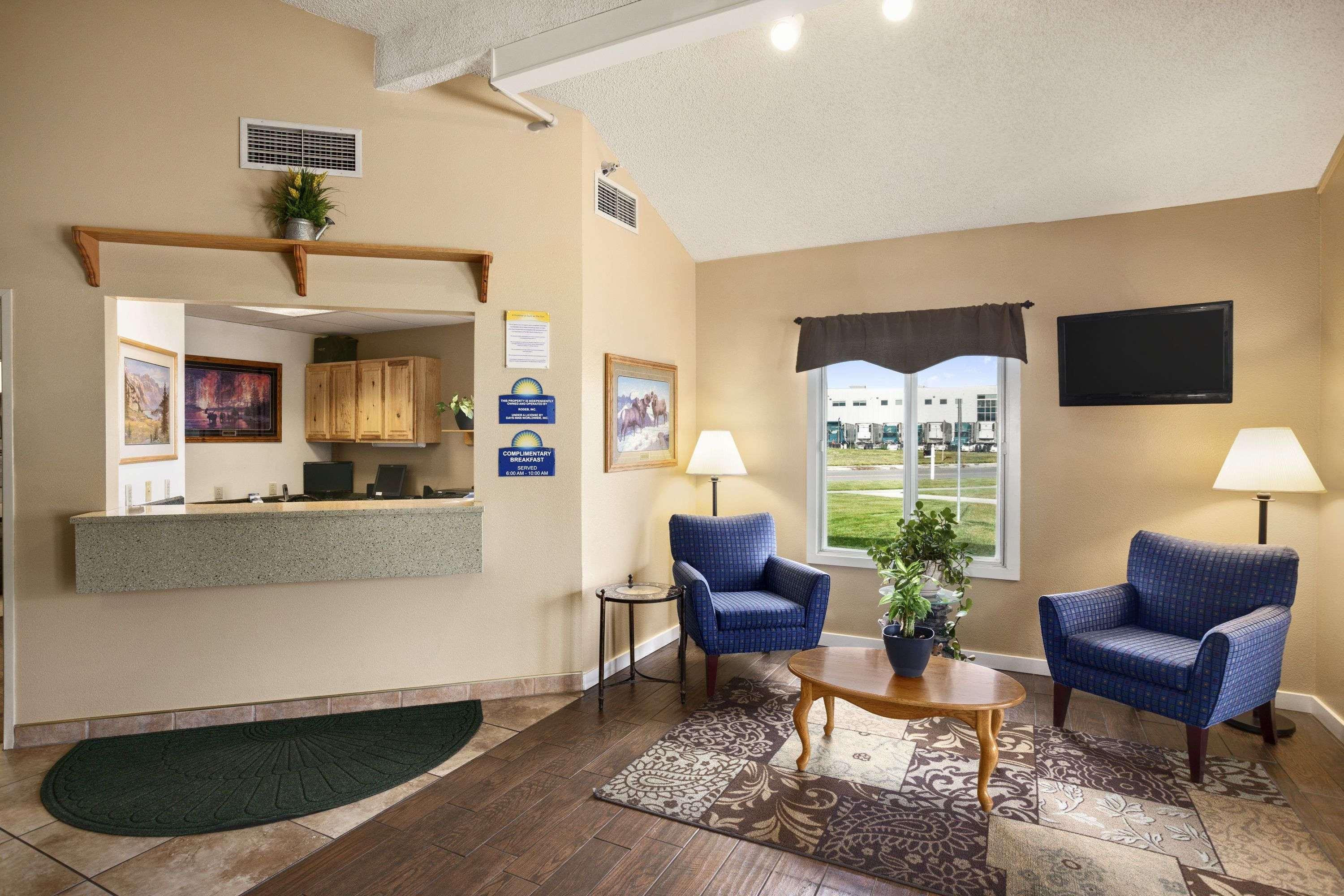 Days Inn By Wyndham Billings Exterior foto